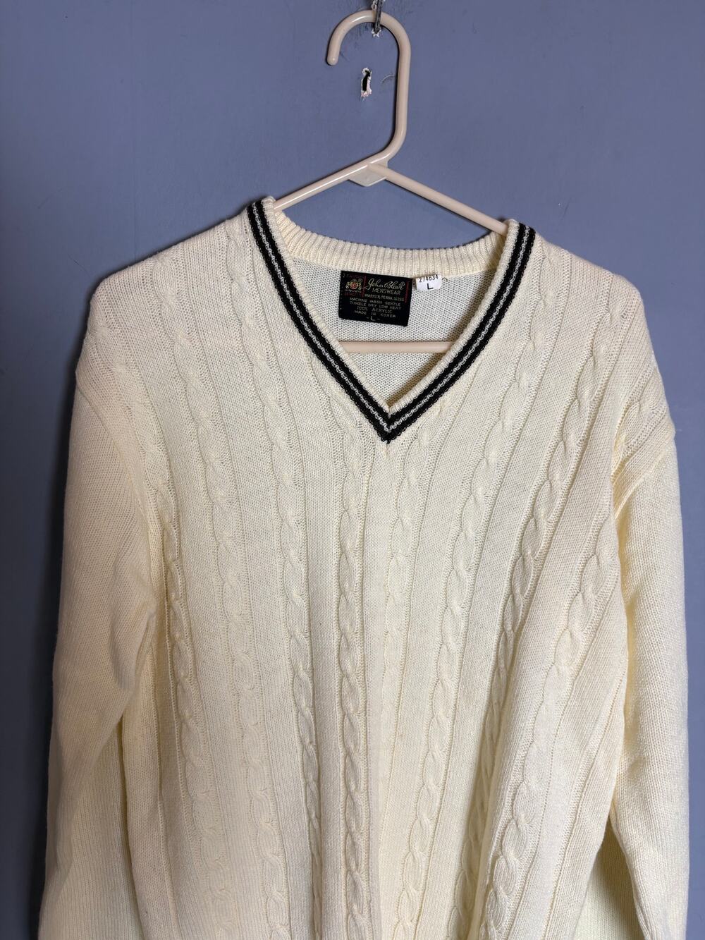 John Blair Men’s Cream Cable Knit V‑Neck Sweater Black Trim Sz Large